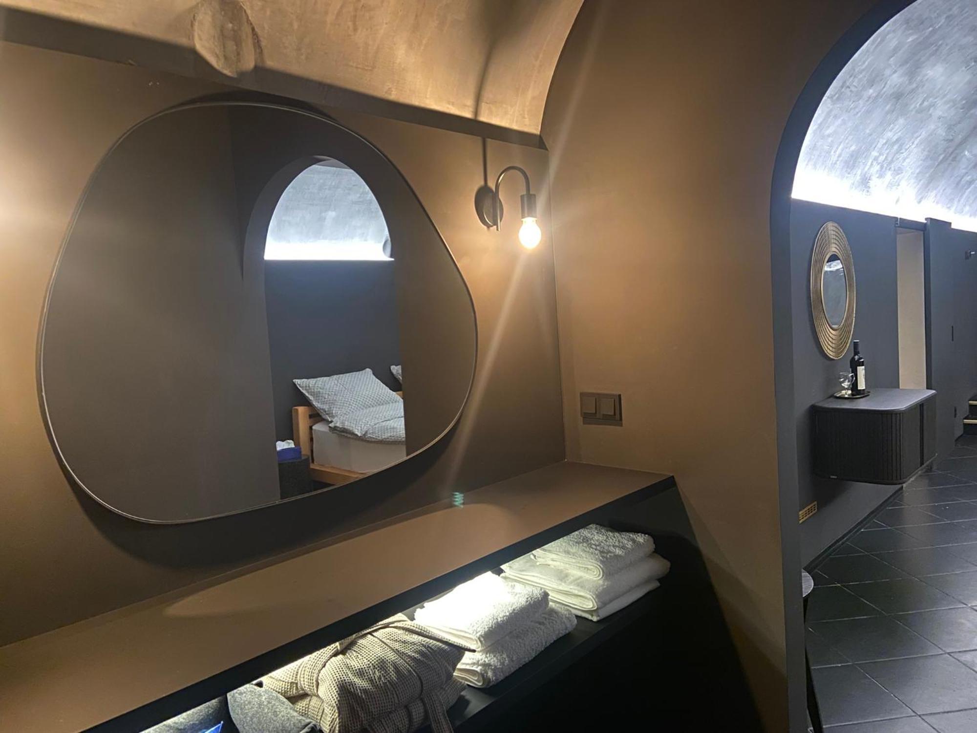 Urbanspa - 1 *